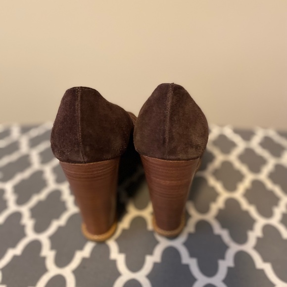 Michael Kors wedge open toe heels. In very good used condition. - Picture 3 of 4